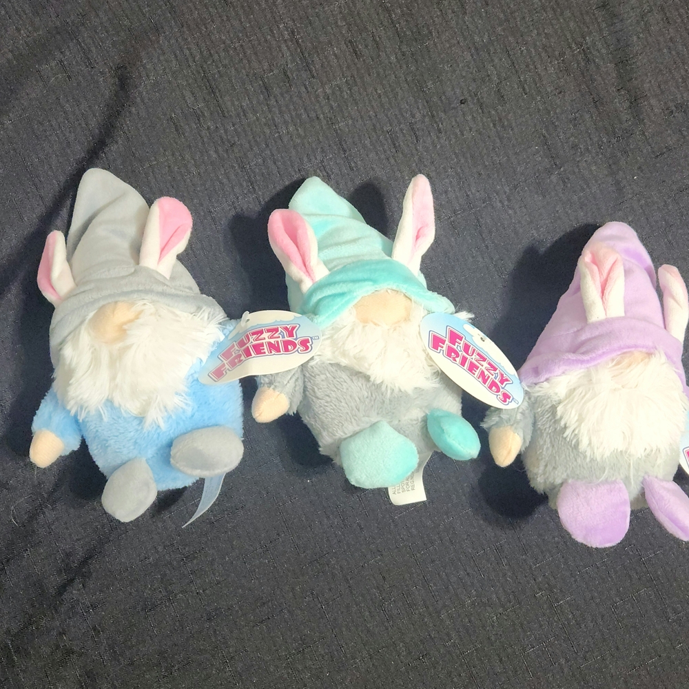 Fuzzy Friends Gnome Plush Set